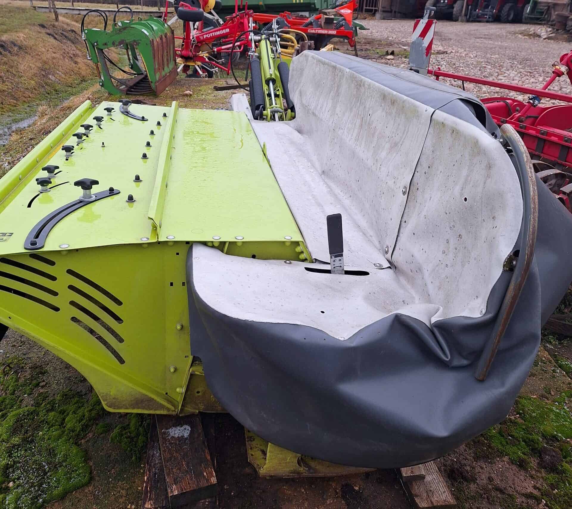 CLAAS 2750c (Naudota technika)