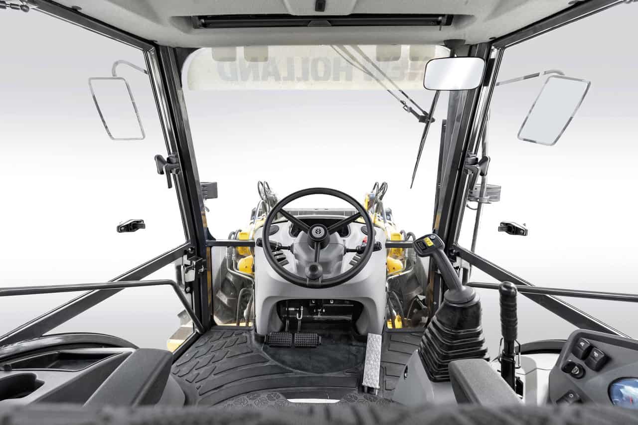 New Holland ratinis ekskavatorinis krautuvas