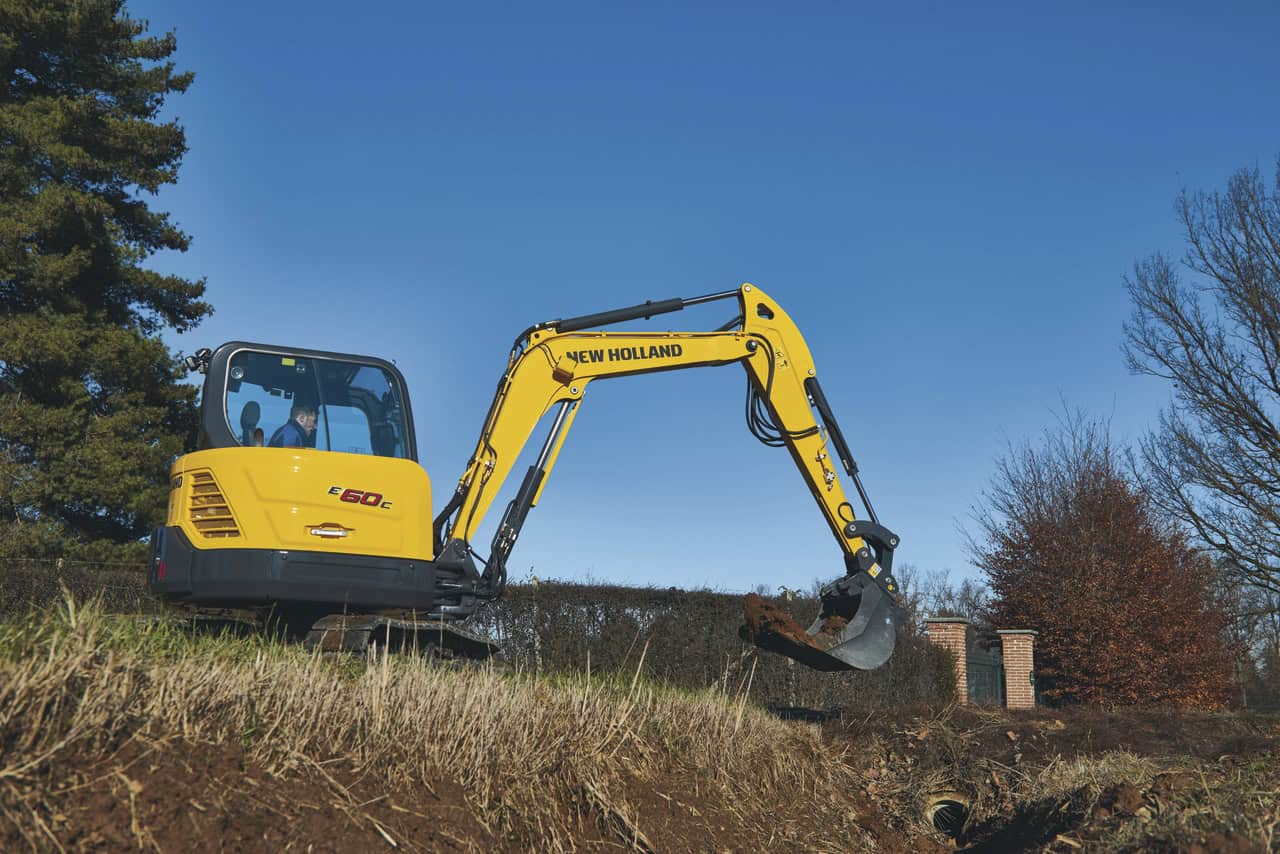 New Holland vikšriniai mini ekskavatoriai