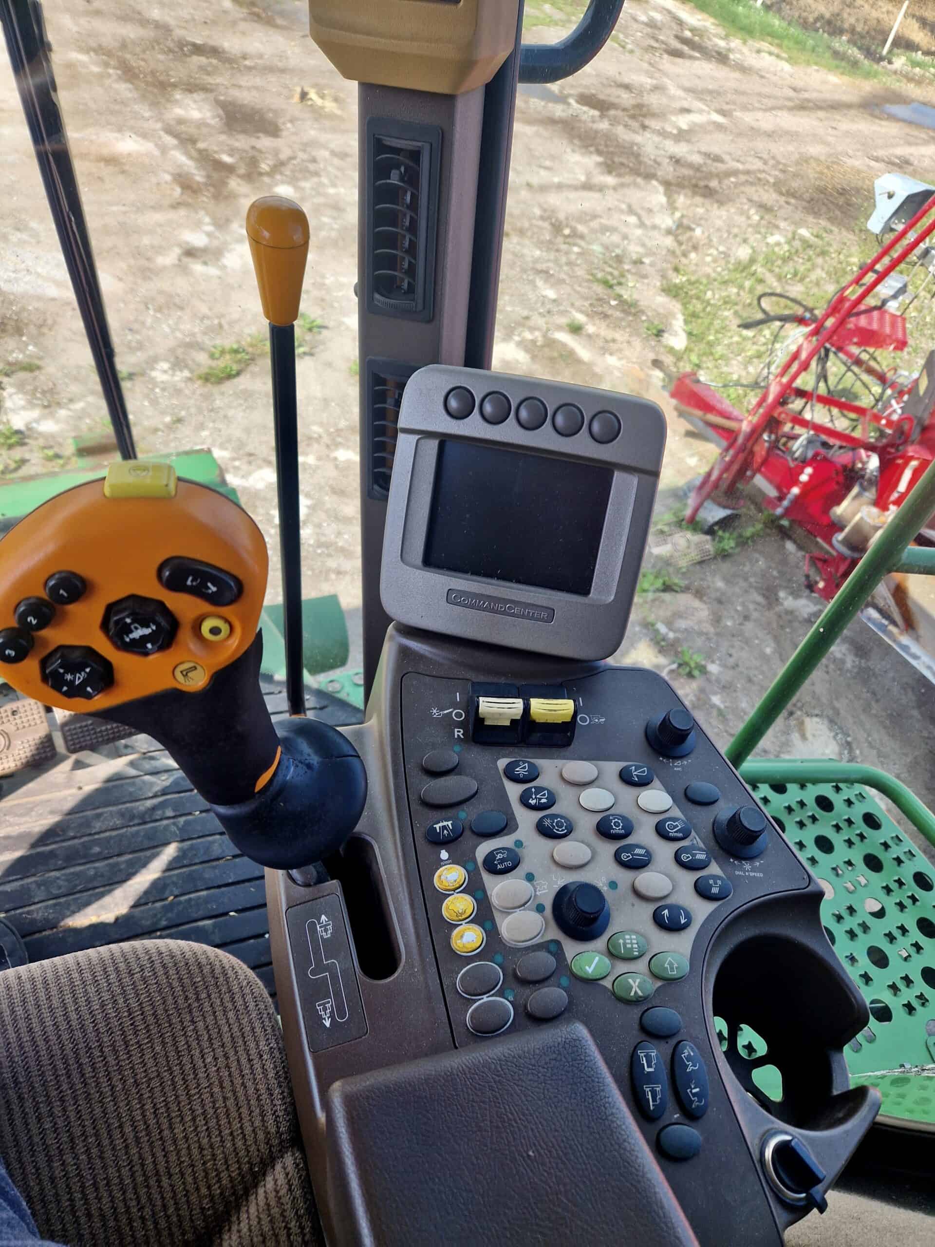 John Deere S690i (Naudota technika)