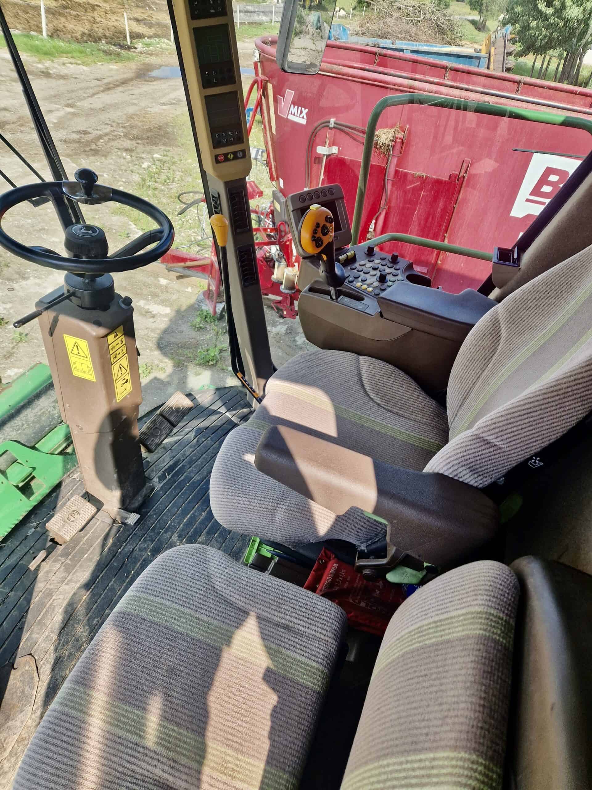 John Deere S690i (Naudota technika)