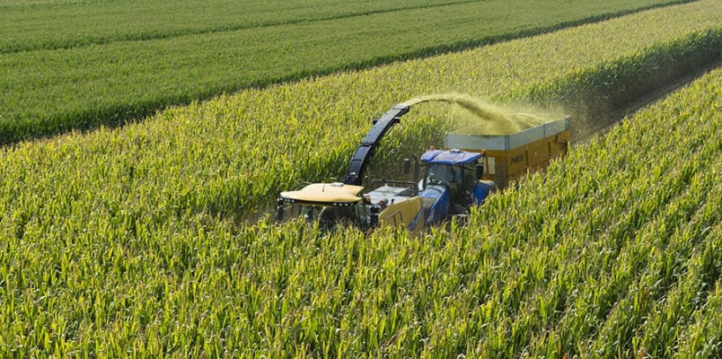 New Holland savaeigis pašarų smulkintuvas