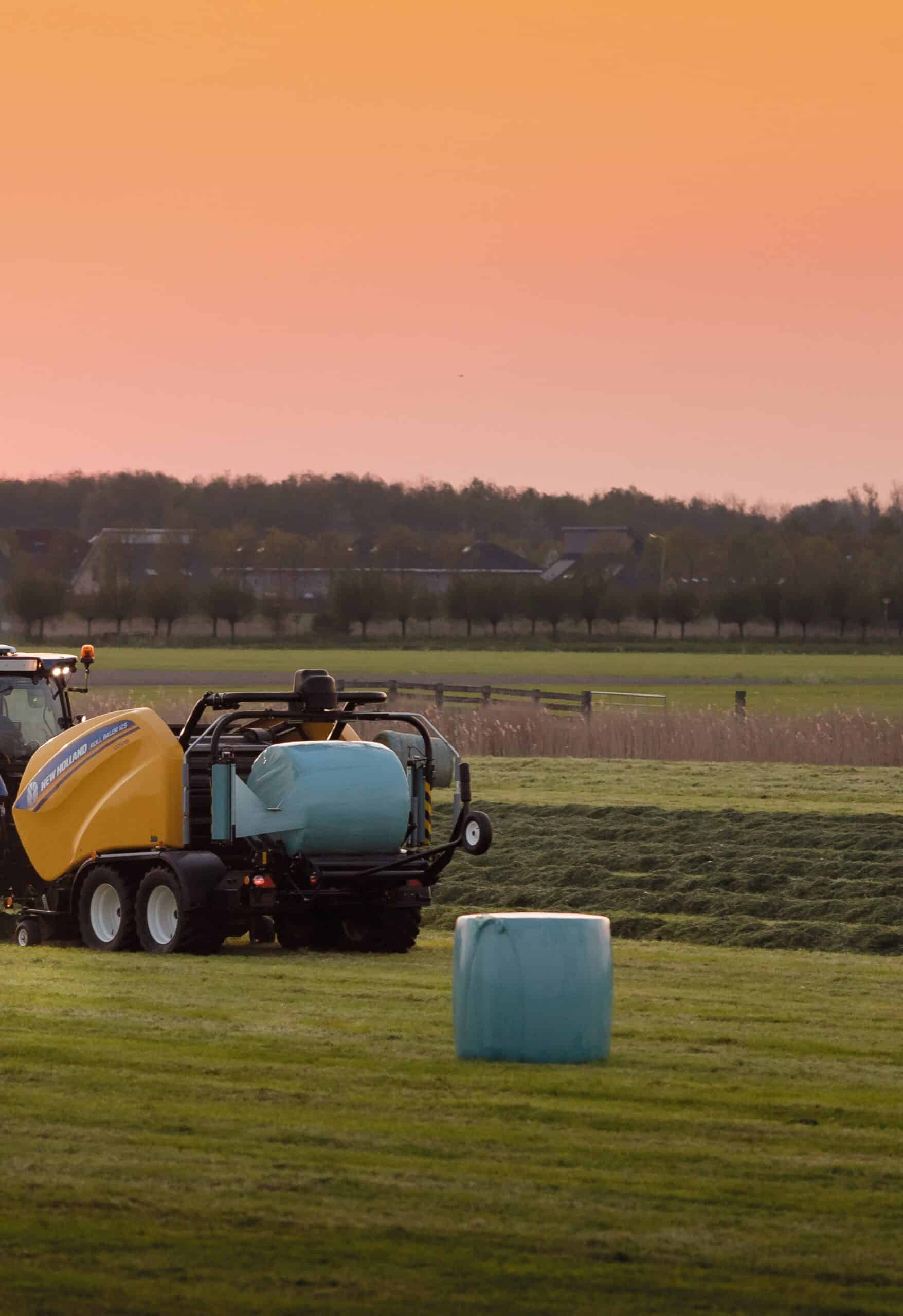 New Holland Roll-Baler ritinių presas