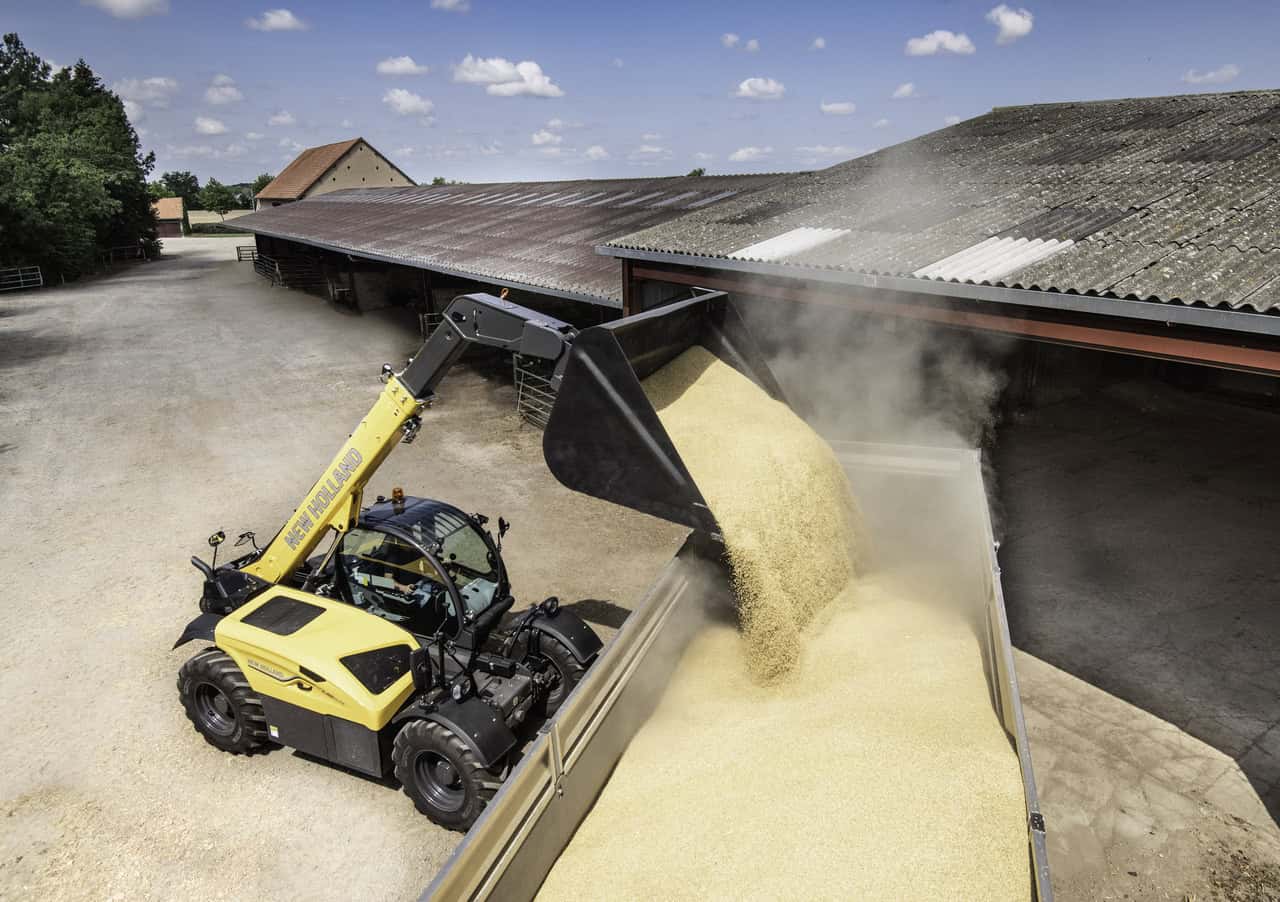 NAUJI TELESKOPINIŲ KRAUTUVŲ NEW HOLLAND MODELIAI