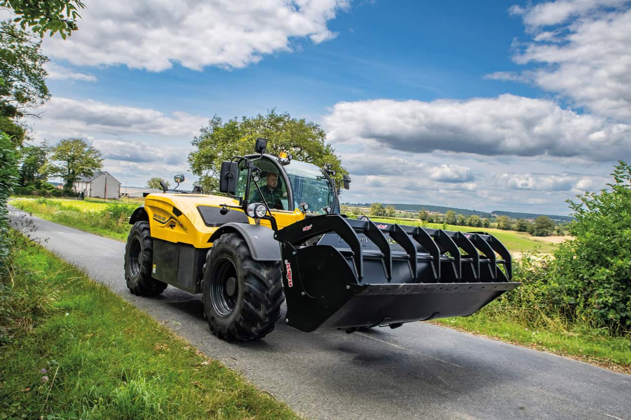 NAUJI TELESKOPINIŲ KRAUTUVŲ NEW HOLLAND MODELIAI