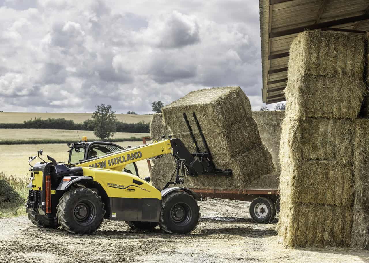 NAUJI TELESKOPINIŲ KRAUTUVŲ NEW HOLLAND MODELIAI