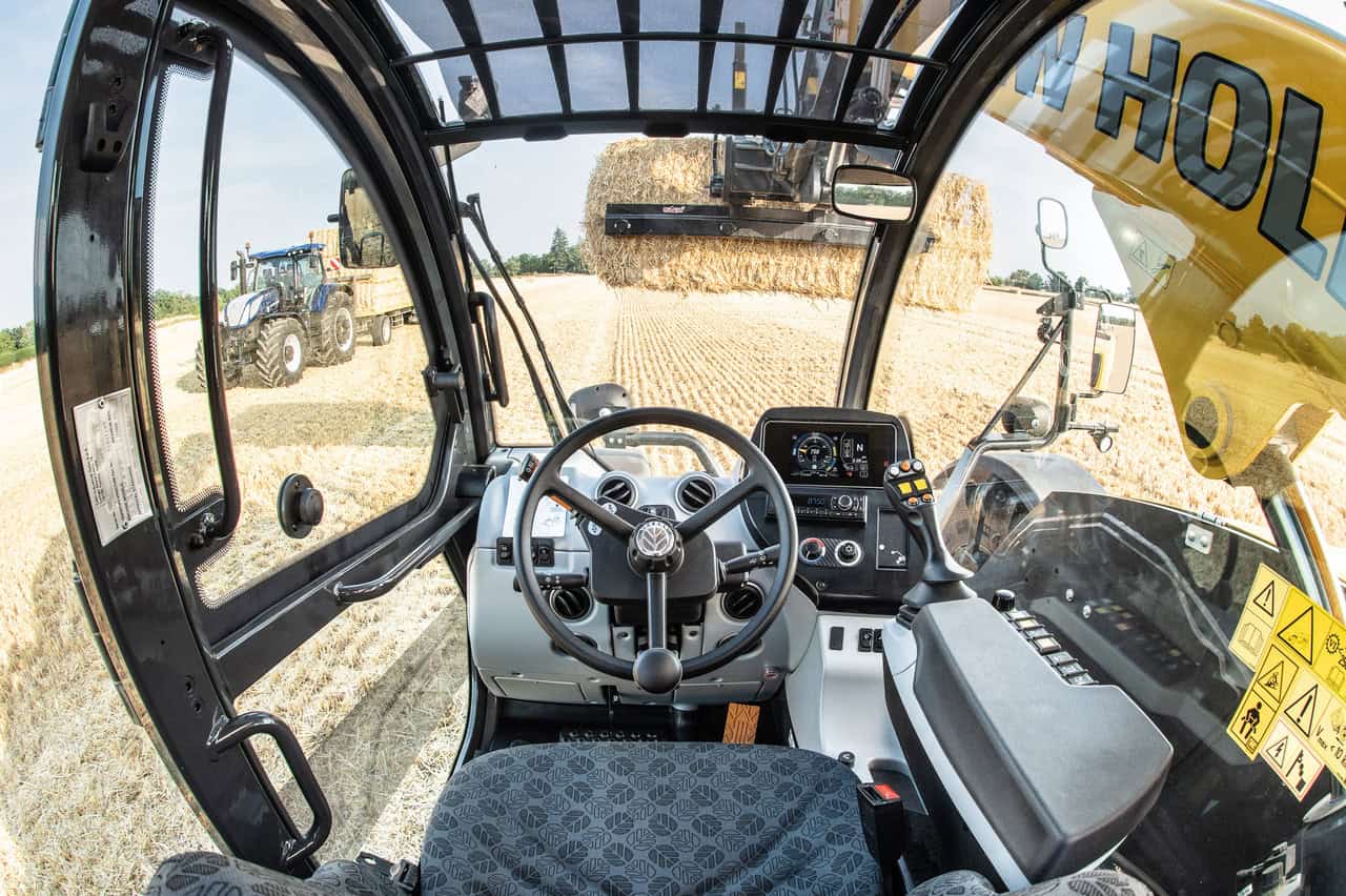 NAUJI TELESKOPINIŲ KRAUTUVŲ NEW HOLLAND MODELIAI