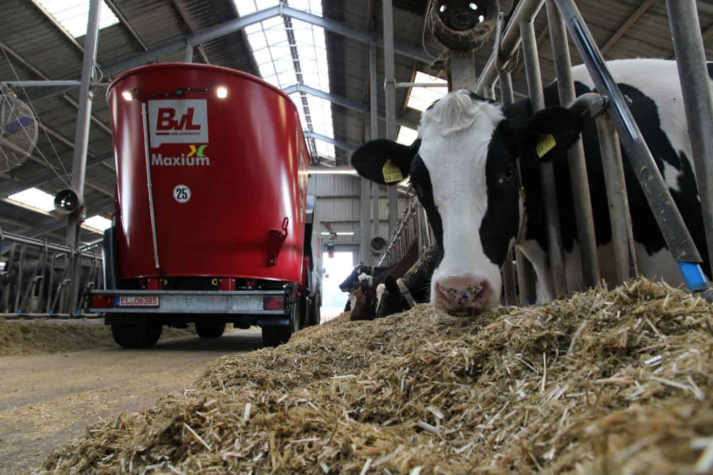 BVL V-MIX DRIVE savaeigiai pašarų maišytuvai-dalytuvai