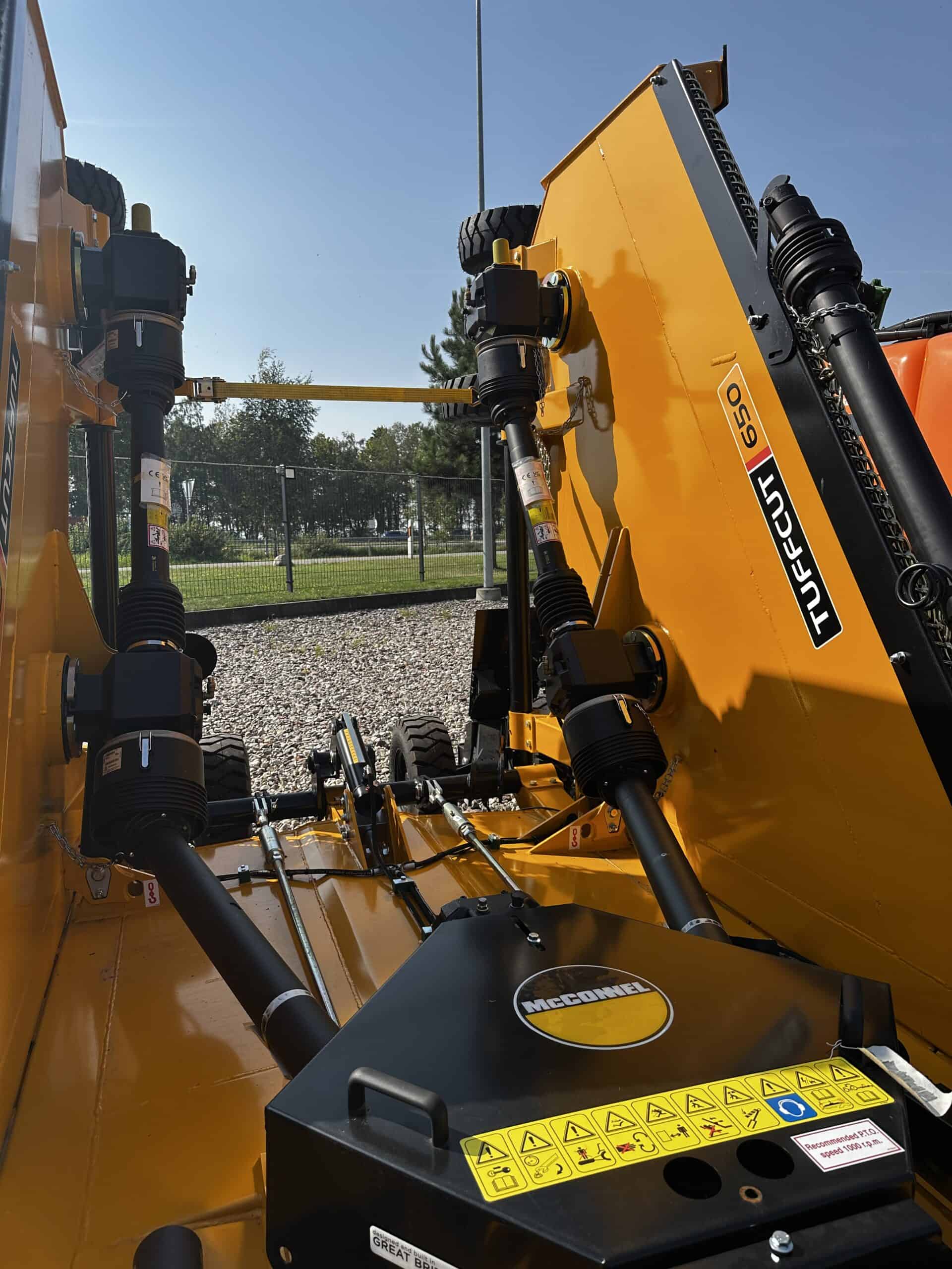 McConnel Tuffcut 650 (Naudota technika)
