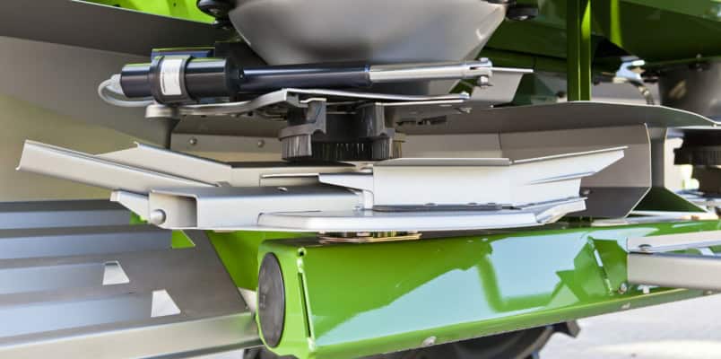 AMAZONE ZG-TS ir ZG-TX prikabinami trąšų barstytuvai